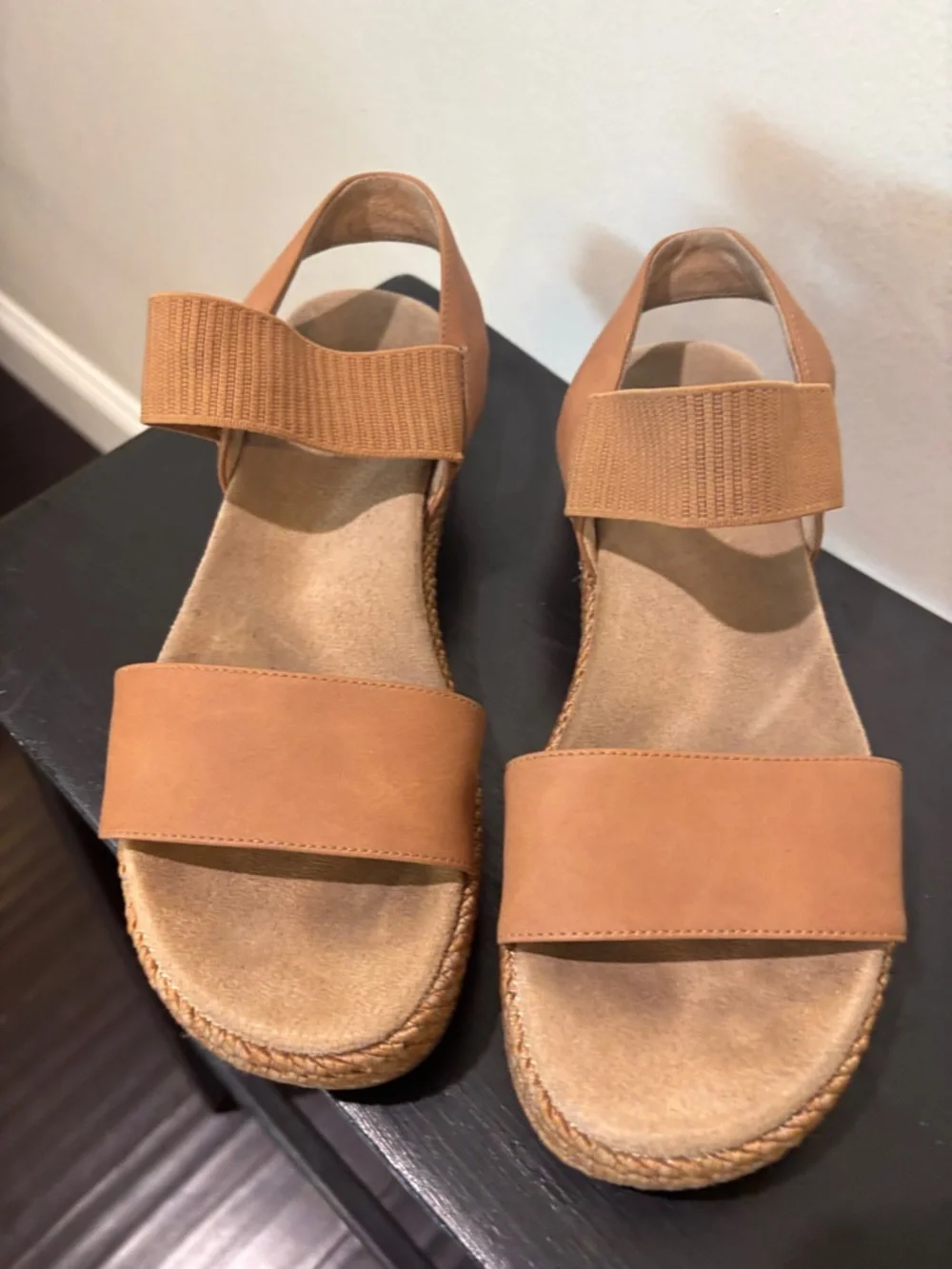 Soul Naturalizer Diana Flatform Sandals Size 7